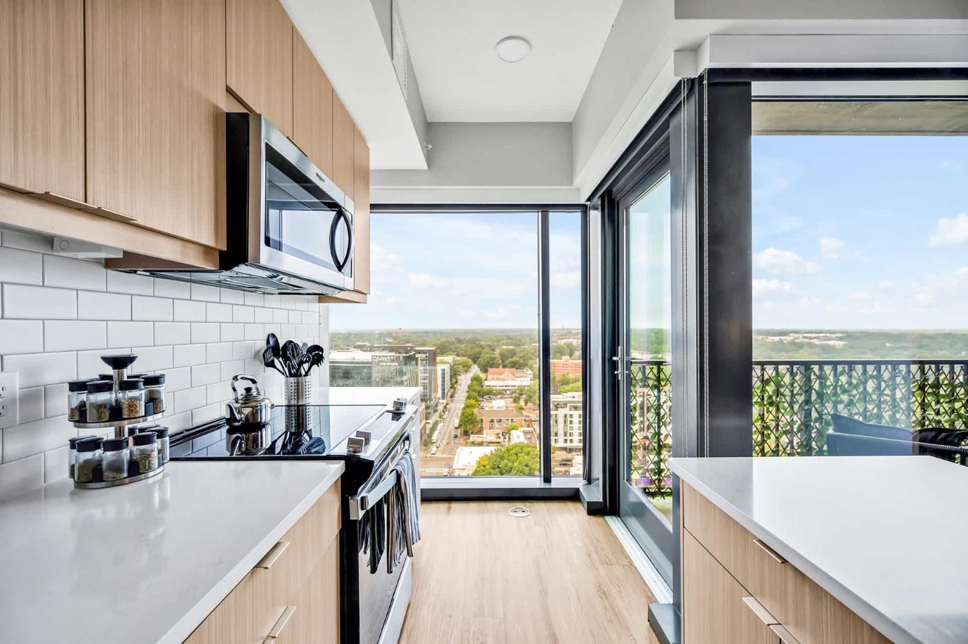 High-Rise Apt Raleigh Free Parking & Sunset View 1 Exterior foto